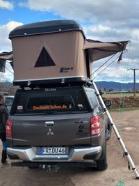 Horntools Travel Hartschalendachzelt auf Mitsubishi L200 Pickup